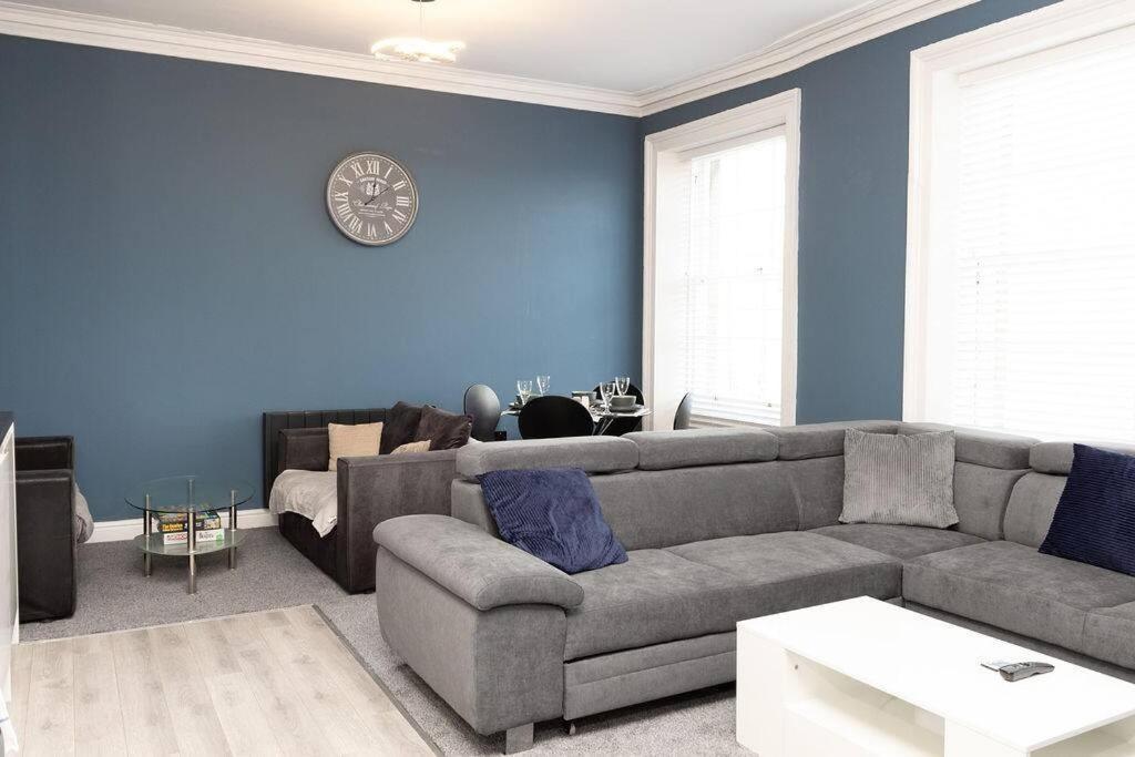 Lavish 2Bed Apartment In The Heart Of Birkenhead Eksteriør bilde