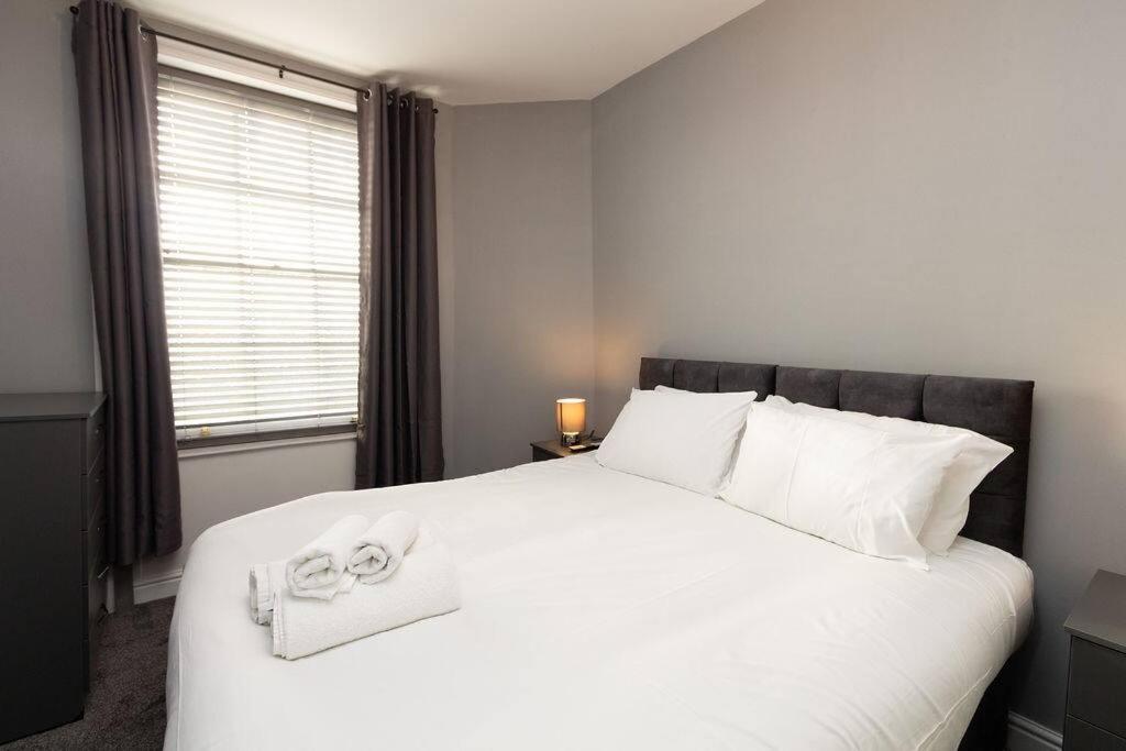 Lavish 2Bed Apartment In The Heart Of Birkenhead Eksteriør bilde